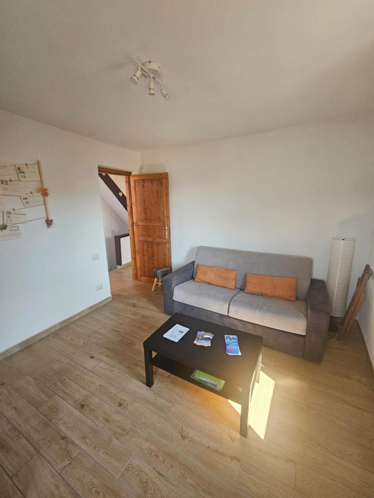 Casa Vacanze Dell'Artista On Como Lake Bellano Exterior photo